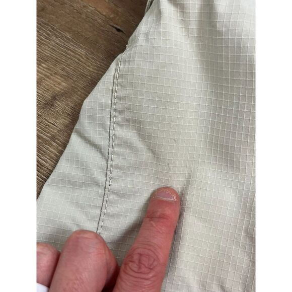 Mossy Oak Men's Cargo Shorts Beige 32 Pockets 9" Inseam Hunting Fishing - Picture 9 of 10